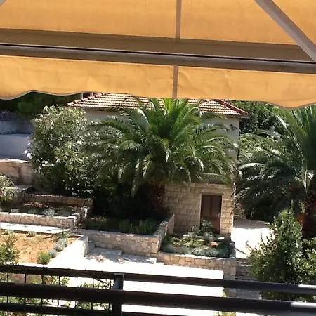 Rosaria Hvar Town